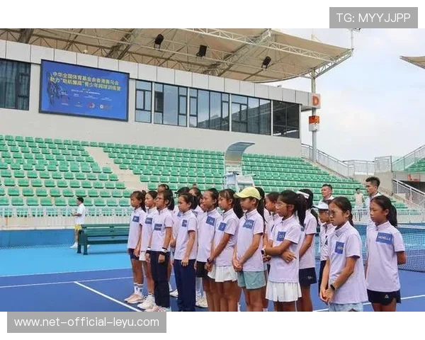 网球场馆与学校联合开展课后训练班促进青少年参与,网球培训班市场价 网球场馆与学校联合开展课后训练班促进青少年参与,网球培训班市场价